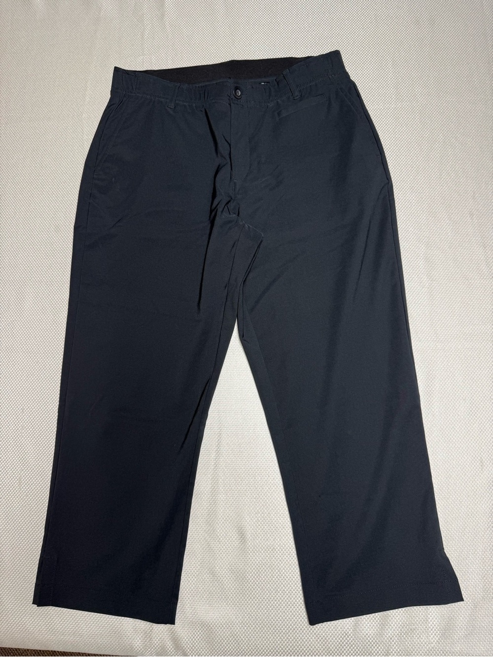 Women's Black Capris with Classic Straight Leg